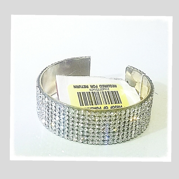 NWT....bracelet - Picture 1 of 2